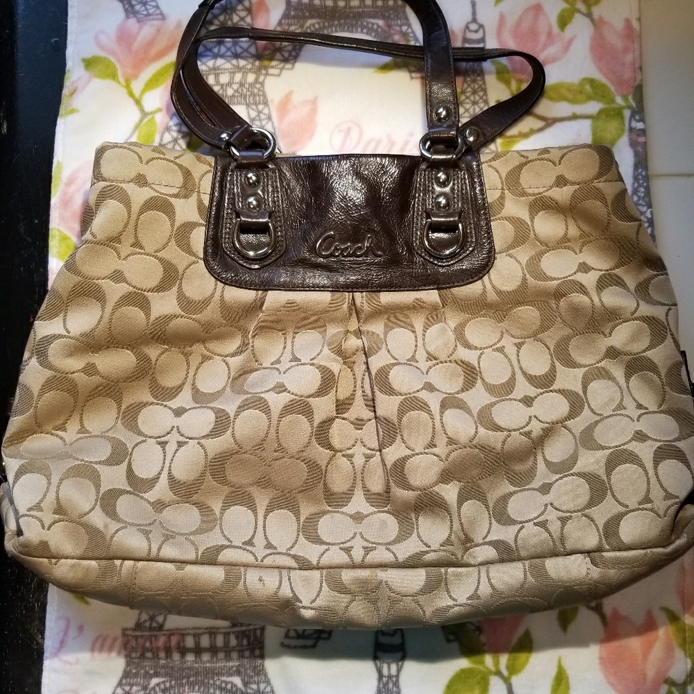 Coach handbag
